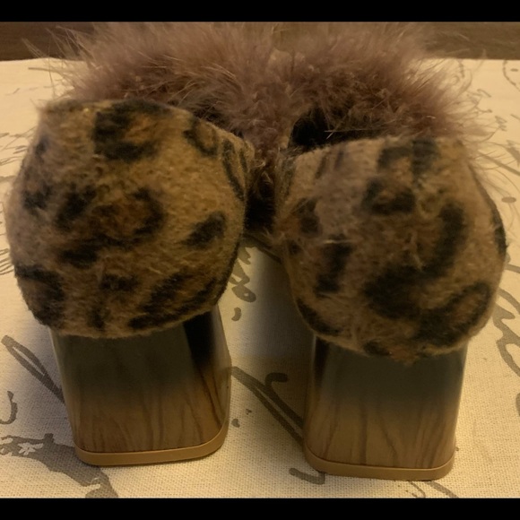 Woman’s stylish Shein animal print low pumps. Size 6. Never worn. - Picture 9 of 9